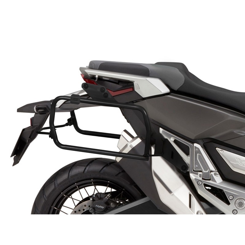 H0XD774P : Raccordi valigie laterali Shad 4P Honda X-ADV 750 H0XD774P : Raccordi valigie laterali Shad 4P Honda X-ADV 750