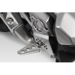 R-0827 : DPM Stainless Steel Rider Foot Pegs Kit Honda X-ADV 750